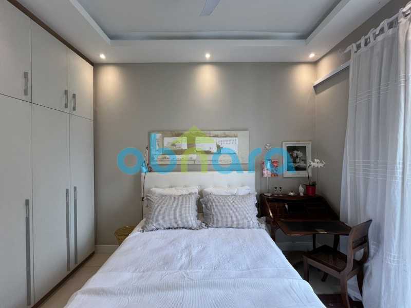 Apartamento à venda com 2 quartos, 86m² - Foto 15