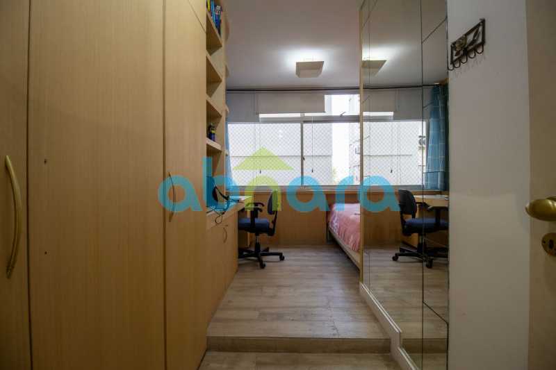 Apartamento à venda com 4 quartos, 228m² - Foto 12