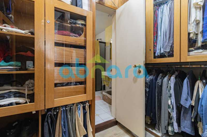 Apartamento à venda com 4 quartos, 228m² - Foto 16