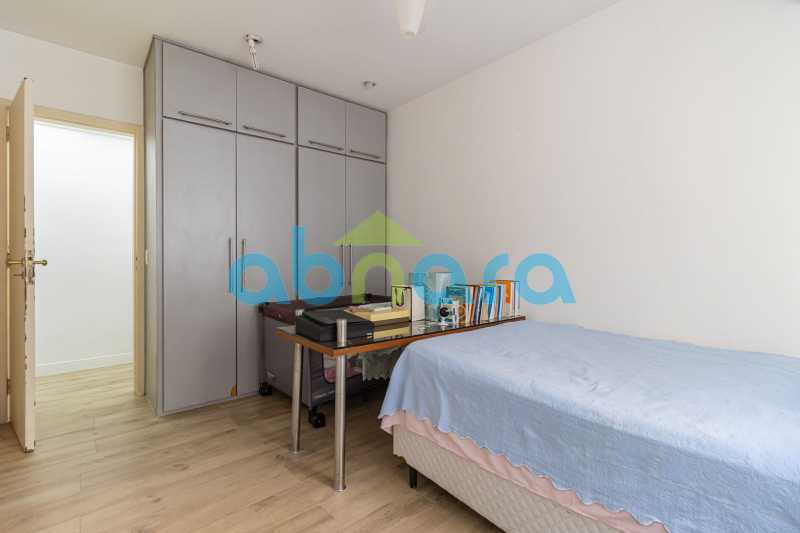 Apartamento à venda com 4 quartos, 228m² - Foto 22