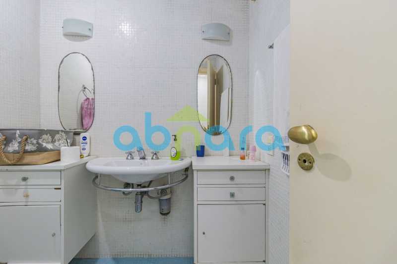 Apartamento à venda com 4 quartos, 228m² - Foto 28