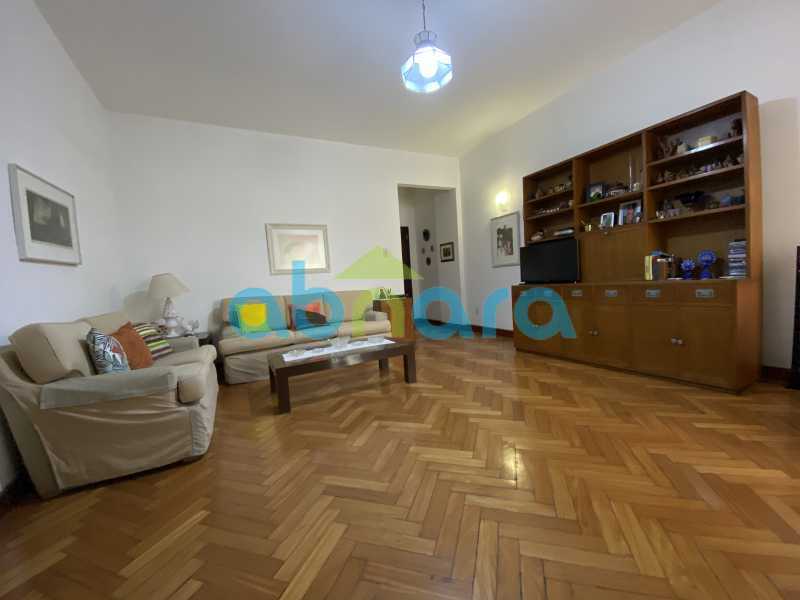 Apartamento à venda com 3 quartos, 125m² - Foto 3