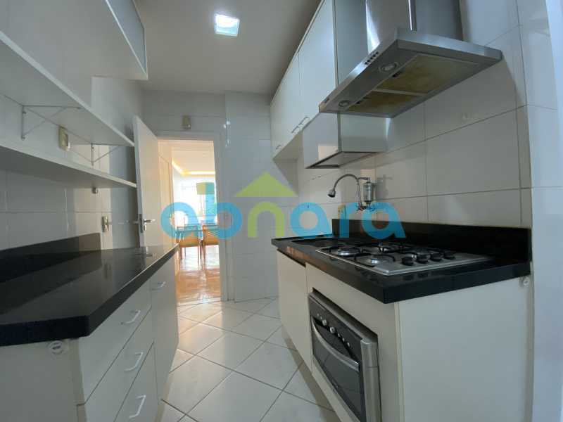 Apartamento à venda com 3 quartos, 75m² - Foto 17