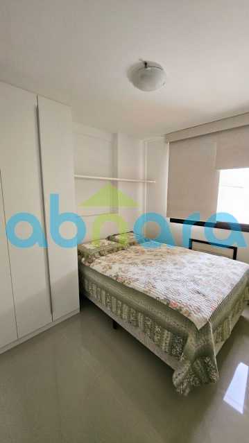 Apartamento à venda com 1 quarto, 40m² - Foto 12