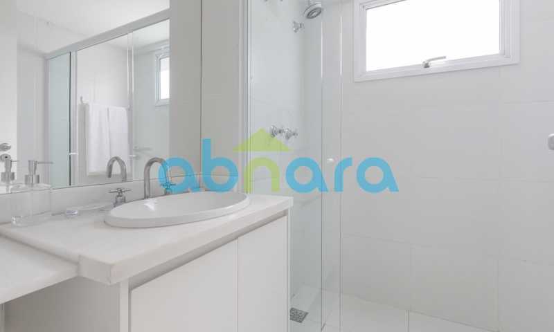 Apartamento para alugar com 2 quartos, 85m² - Foto 20