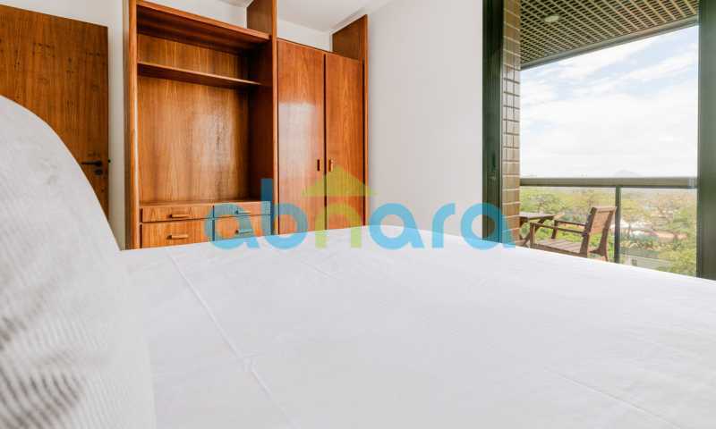 Apartamento para alugar com 2 quartos, 115m² - Foto 22