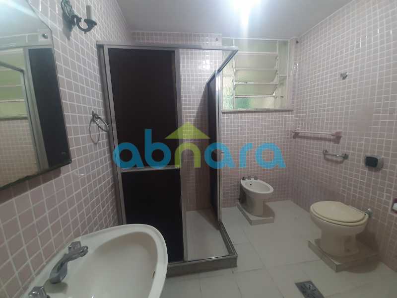 Apartamento à venda com 3 quartos, 186m² - Foto 15