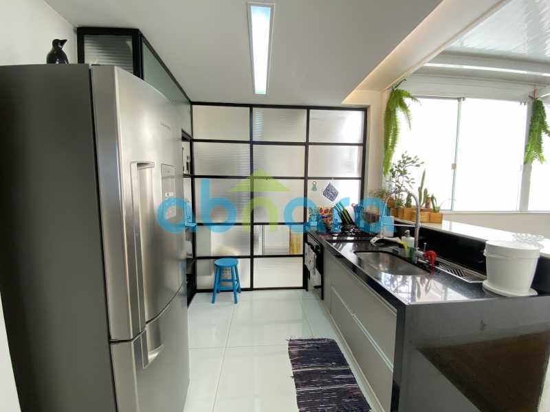 Apartamento à venda com 2 quartos, 100m² - Foto 20