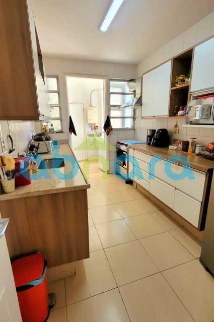 Apartamento à venda com 3 quartos, 185m² - Foto 28