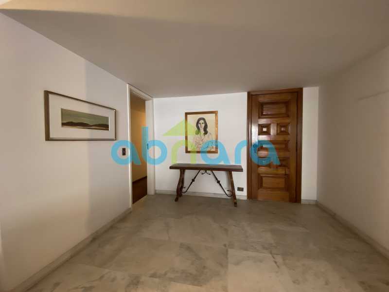 Apartamento à venda com 4 quartos, 240m² - Foto 5