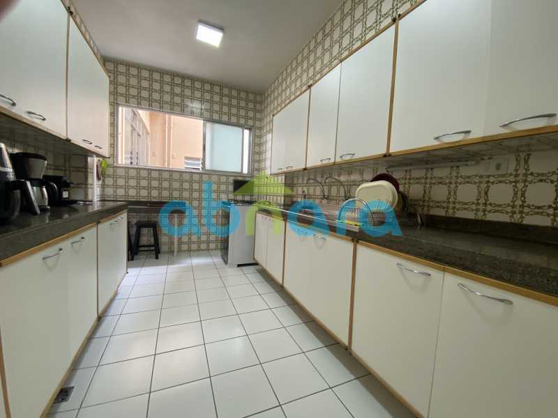 Apartamento à venda com 4 quartos, 240m² - Foto 29