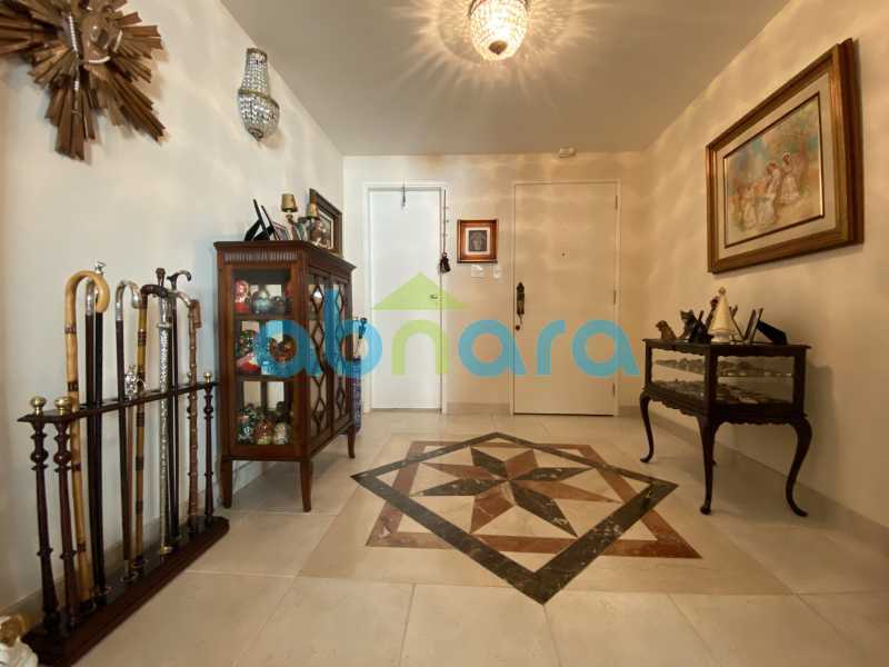 Apartamento à venda com 4 quartos, 300m² - Foto 4