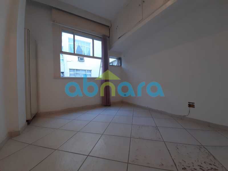 Apartamento à venda com 1 quarto, 55m² - Foto 2