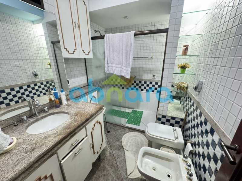 Cobertura à venda com 3 quartos, 300m² - Foto 10