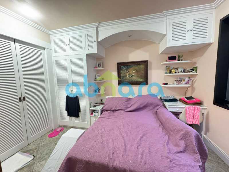 Cobertura à venda com 3 quartos, 300m² - Foto 11
