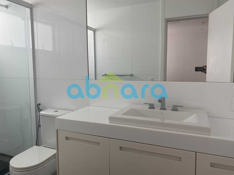 Apartamento à venda com 3 quartos, 320m² - Foto 14