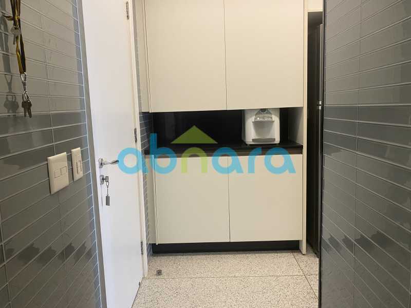 Apartamento à venda com 3 quartos, 320m² - Foto 23