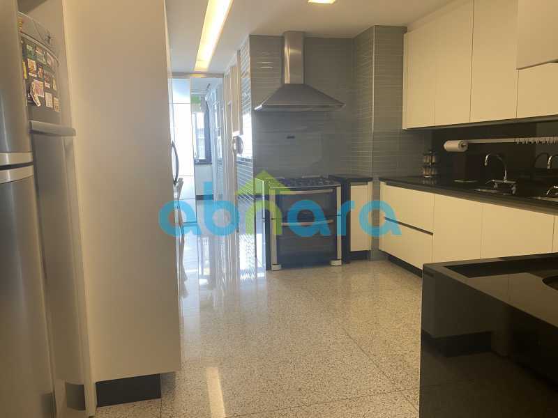 Apartamento à venda com 3 quartos, 320m² - Foto 24