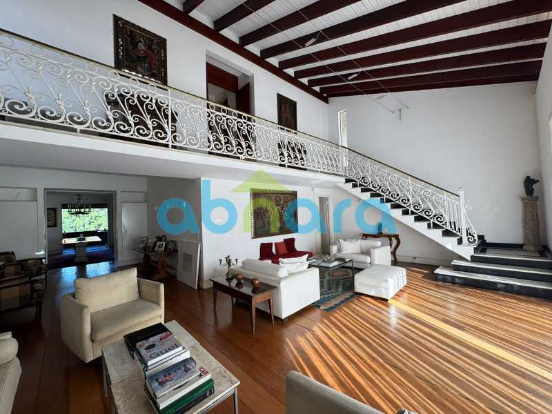 Casa à venda com 4 quartos, 452m² - Foto 3