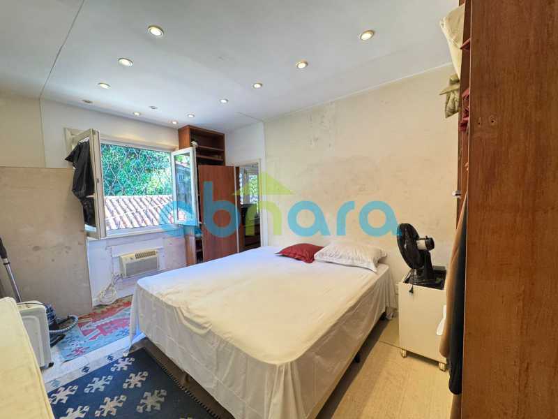 Casa à venda com 4 quartos, 452m² - Foto 22