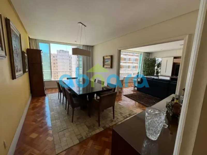 Apartamento à venda com 4 quartos, 220m² - Foto 1