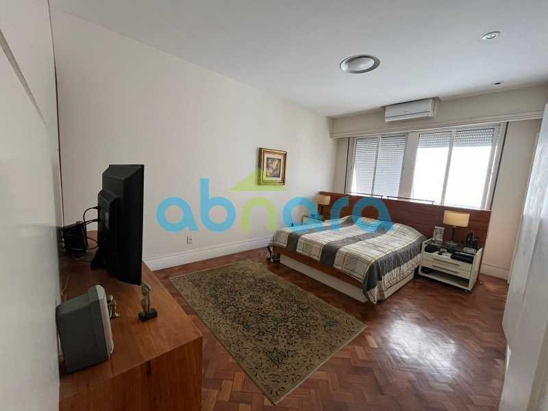 Apartamento à venda com 4 quartos, 220m² - Foto 11