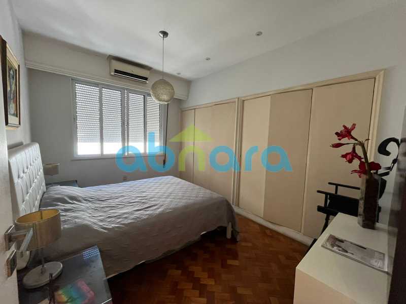Apartamento à venda com 4 quartos, 220m² - Foto 13
