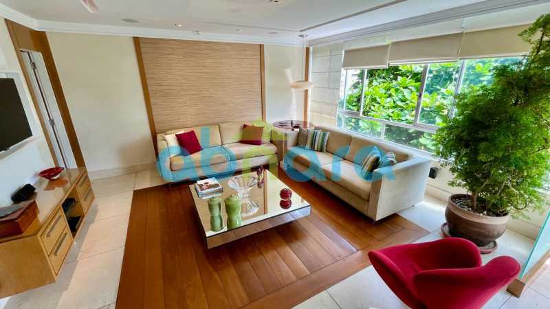 Apartamento à venda com 3 quartos, 165m² - Foto 9