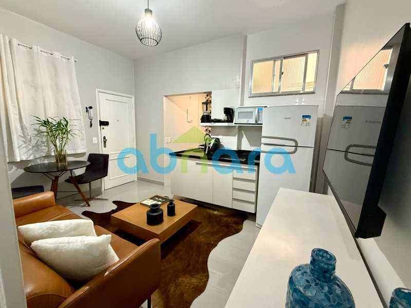 Apartamento para alugar com 1 quarto, 52m² - Foto 1