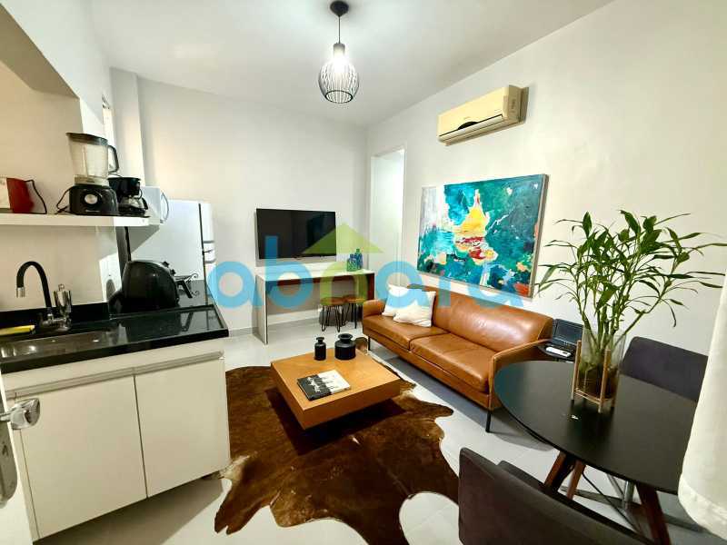 Apartamento para alugar com 1 quarto, 52m² - Foto 2