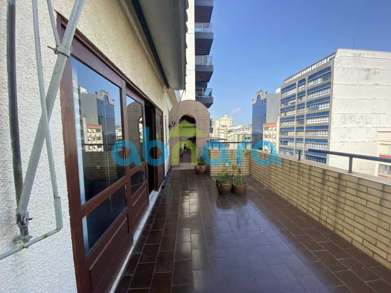 Cobertura à venda com 4 quartos, 270m² - Foto 3