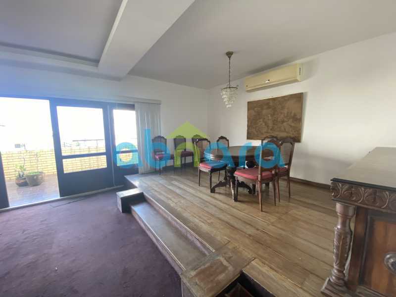 Cobertura à venda com 4 quartos, 270m² - Foto 7