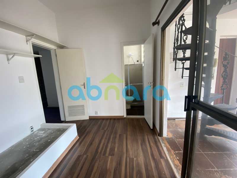 Cobertura à venda com 4 quartos, 270m² - Foto 17