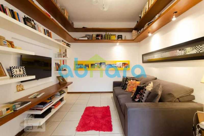 Apartamento à venda com 2 quartos, 78m² - Foto 15