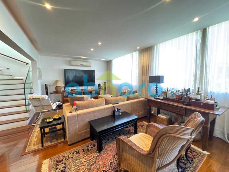 Cobertura, 3 quartos, 251 m² - Foto 5