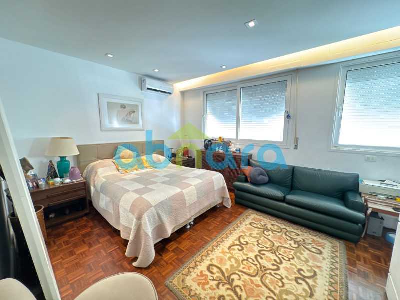 Cobertura, 3 quartos, 251 m² - Foto 7