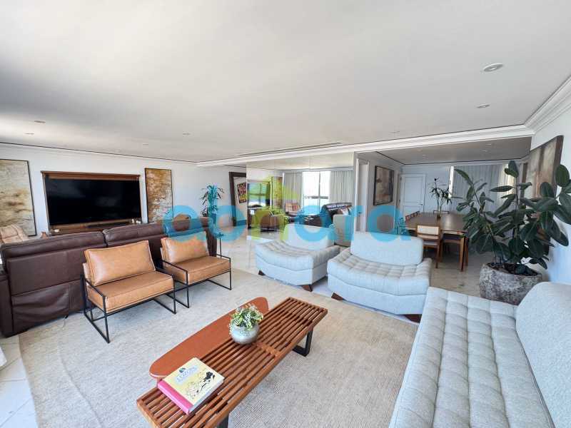 Cobertura, 3 quartos, 390 m² - Foto 2