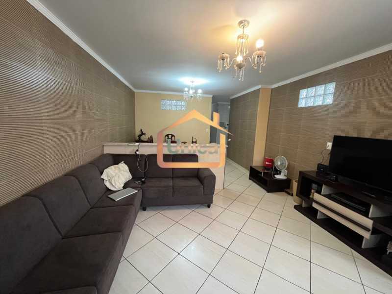 Casa, 4 quartos, 226 m² - Foto 3