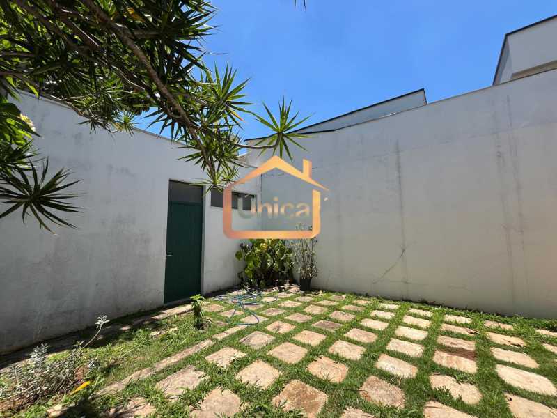 Casa, 3 quartos, 238 m² - Foto 14