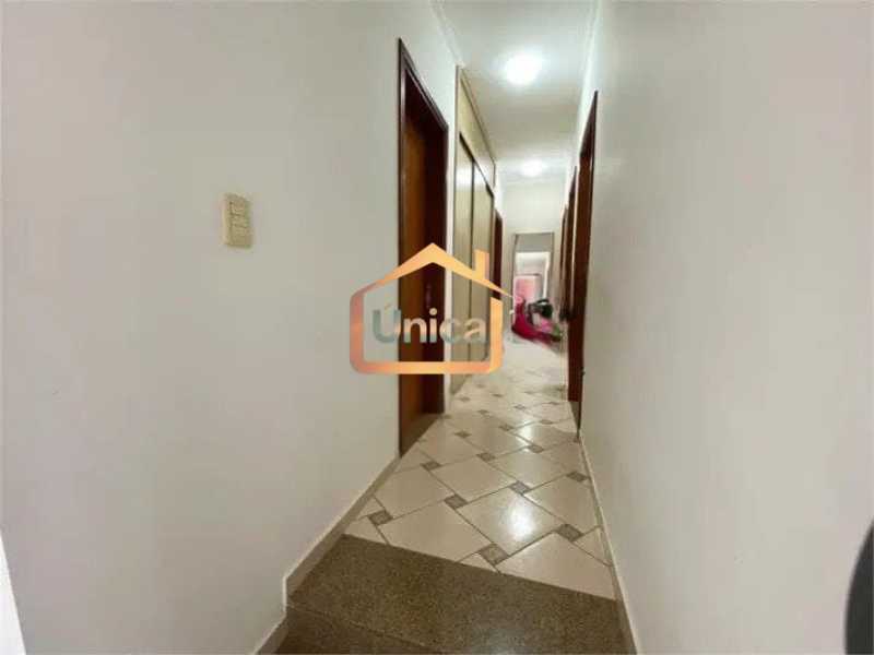 Casa, 4 quartos, 241 m² - Foto 8