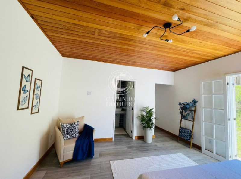 Casa, 4 quartos, 240 m² - Foto 21