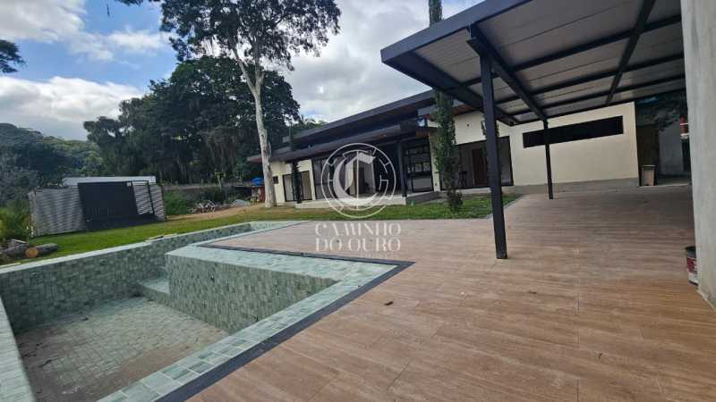 Casa, 4 quartos, 350 m² - Foto 1