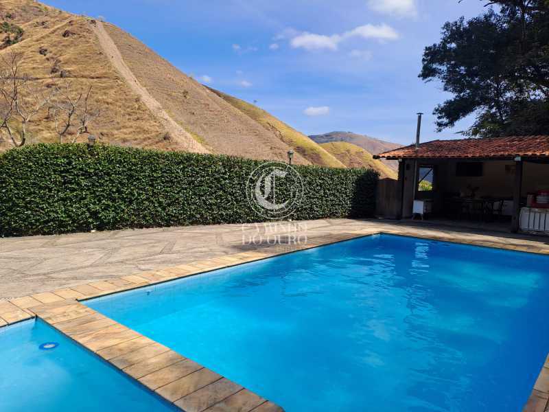 Sítio, 2 quartos, 260 m² - Foto 1