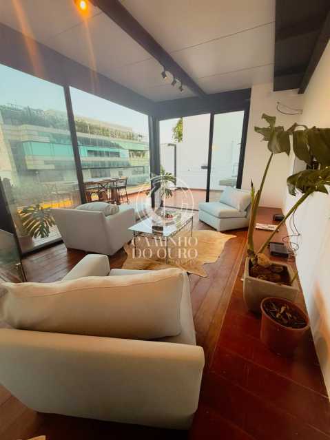 Cobertura, 4 quartos, 258 m² - Foto 10