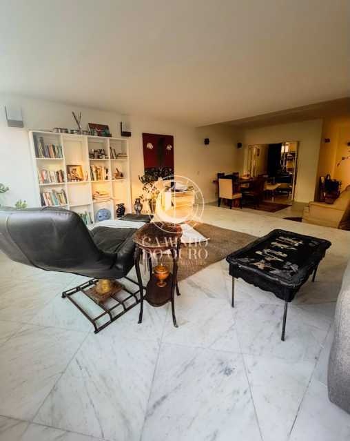 Cobertura, 4 quartos, 258 m² - Foto 16