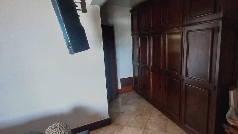 Casa, 5 quartos, 350 m² - Foto 17