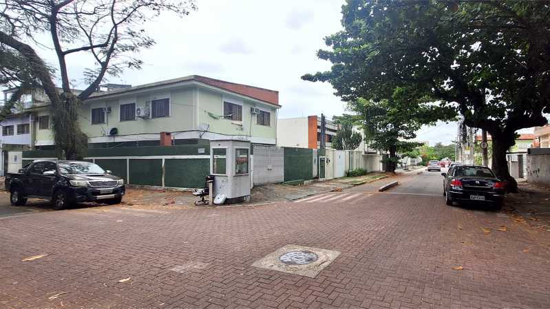 Casa, 6 quartos, 264 m² - Foto 2