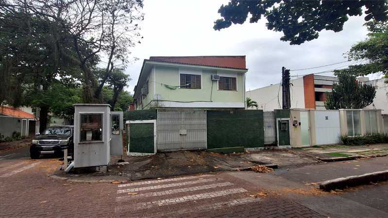 Casa, 6 quartos, 264 m² - Foto 3