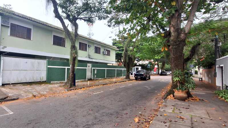 Casa, 6 quartos, 264 m² - Foto 4