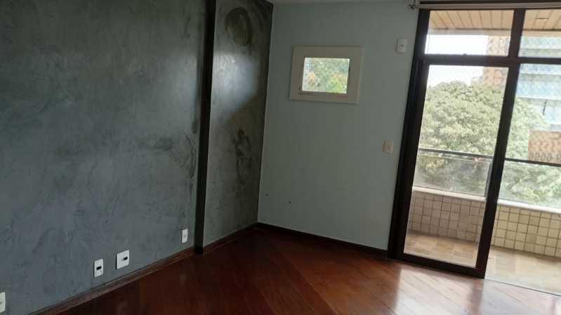 Apartamento, 4 quartos, 28 m² - Foto 14